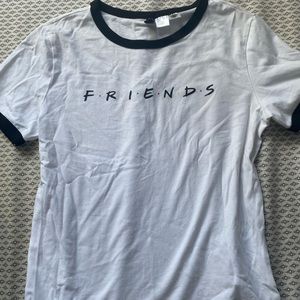 friends (tv show) t shirt!!